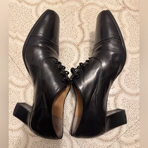 Vintage Italian Leather laced short heels